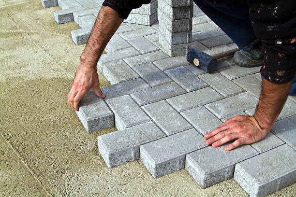 Best Local Driveway Pavers  in Des Moines, IA