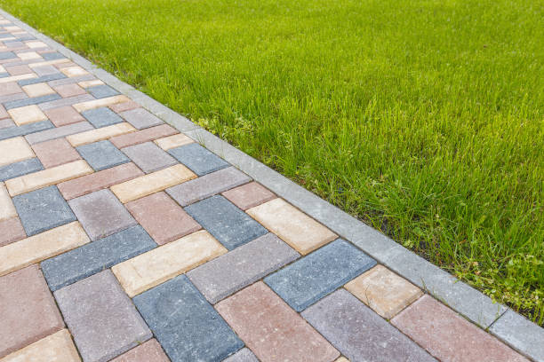 Reasons to Select Us for Your Driveway Paving Requirements in Des Moines, IA